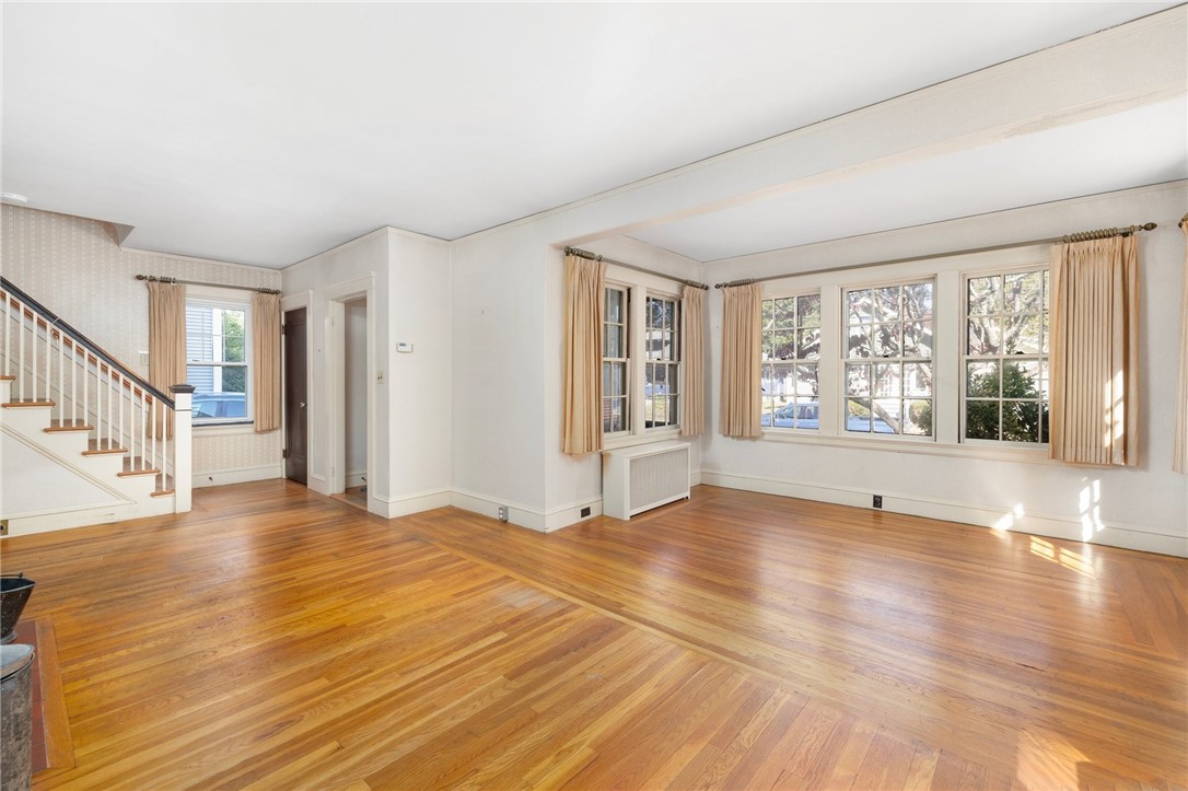 24 Cherry Road Cranston, RI 02905 - Photo 6 of 37 Gallery Image 6
