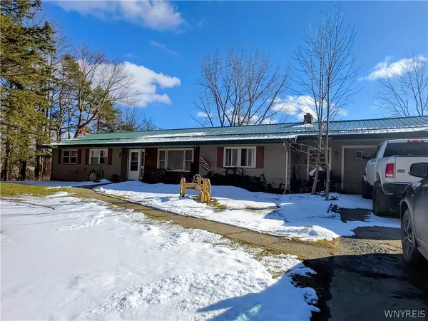 $199,900 | 5135 Robinson Road, Granger, NY 14735