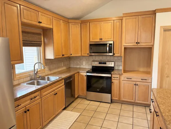 $529,900 | 4503 Shiloh Pines Southeast, Grand Rapids, MI 49546