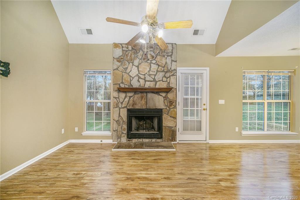 315 Lower Pond Road Kannapolis, NC 28083 - Photo 5 of 21 Gallery Image 5