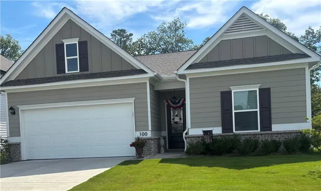$375,000 | 100 Royal Oak Drive Northeast, Rome, GA 30165