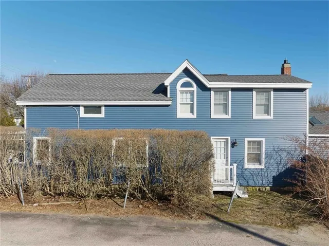 $899,000 | 126 Boon Street, Narragansett, RI 02882