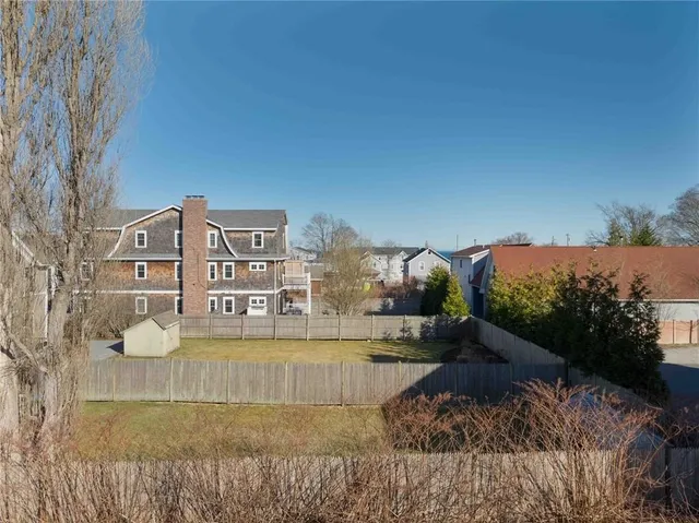 $899,000 | 126 Boon Street, Narragansett, RI 02882