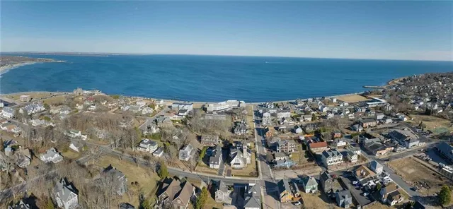 $899,000 | 126 Boon Street, Narragansett, RI 02882
