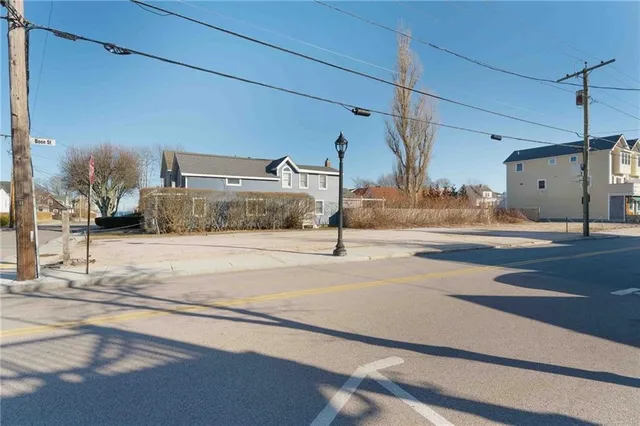 $899,000 | 126 Boon Street, Narragansett, RI 02882