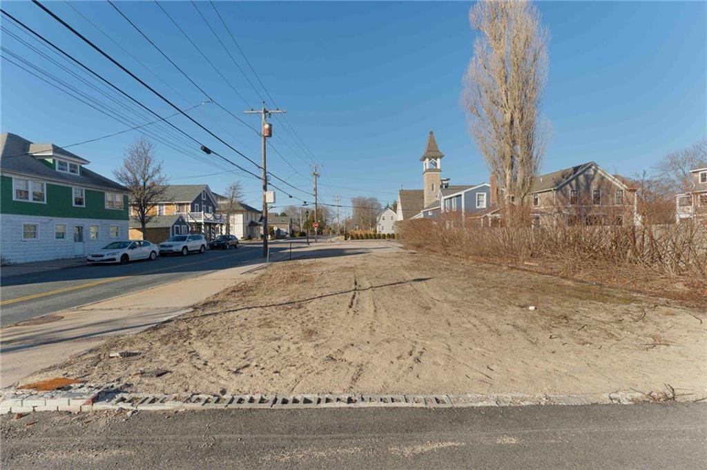 126 Boon Street Narragansett, RI 02882 - Photo 9 of 24