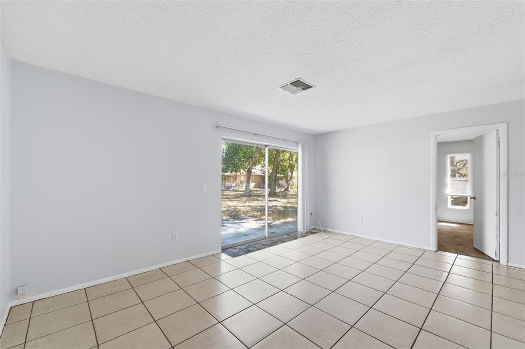 1284 London Avenue Spring Hill, FL 34606 - Photo 8 of 40