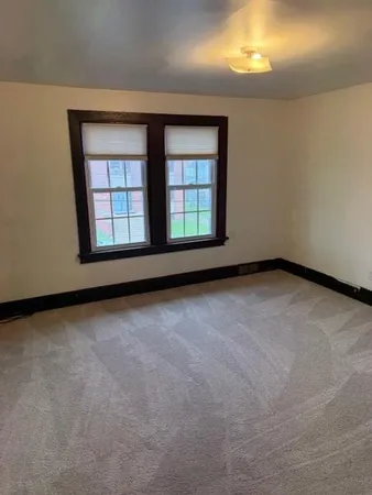 $1,250 | 810 5th Avenue, Coraopolis, PA 15108