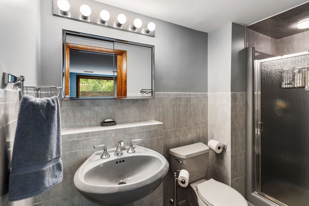 6 Maureen Road Lexington, MA 02420 - Photo 28 of 36