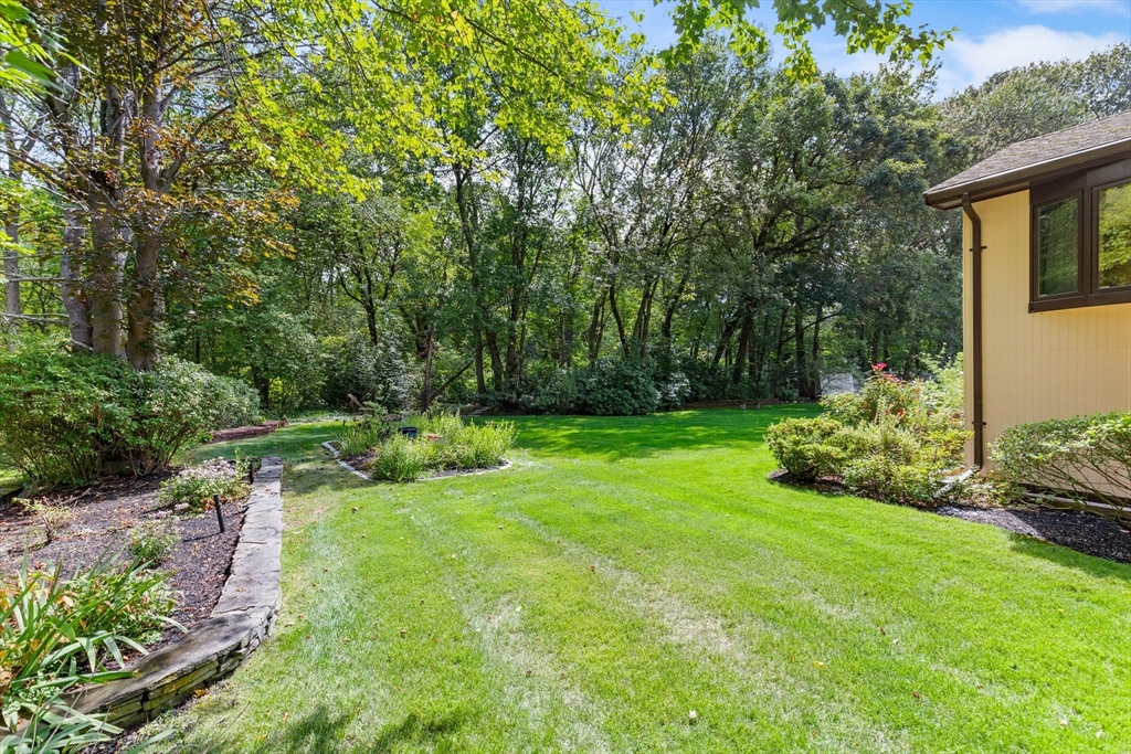 6 Maureen Road Lexington, MA 02420 - Photo 34 of 36