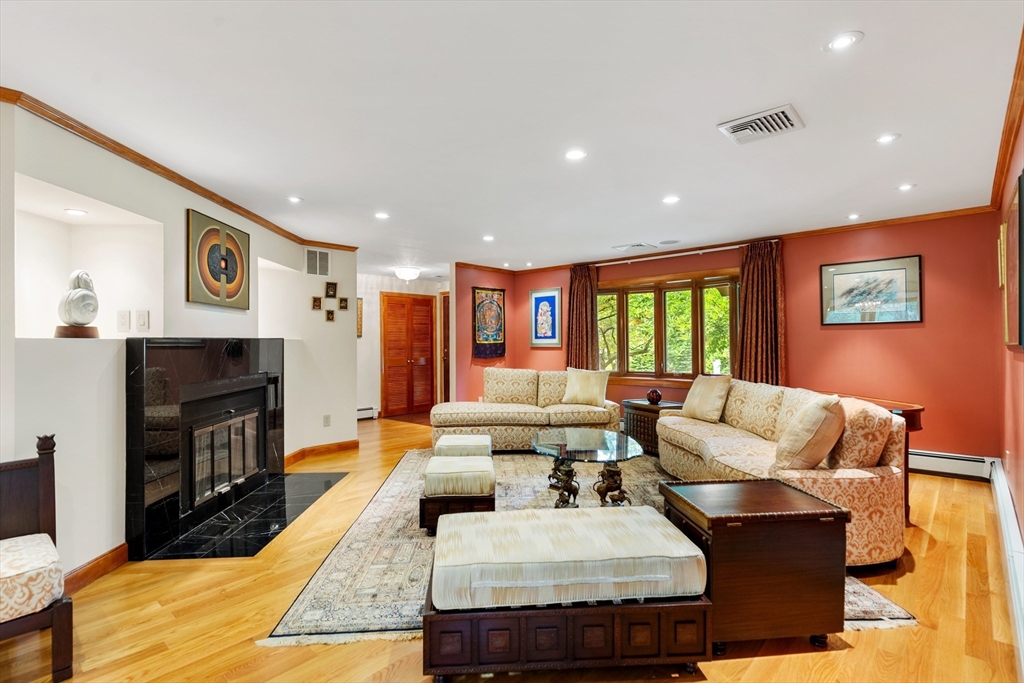 6 Maureen Road Lexington, MA 02420 - Photo 5 of 36