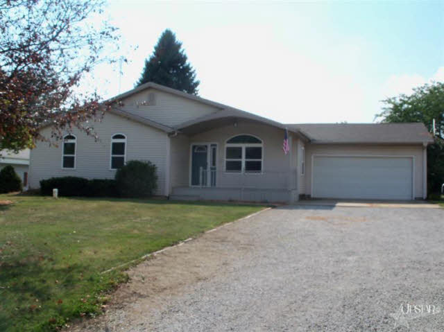 1317 Lima Road Kendallville, IN 46755 - Photo 1 of 13