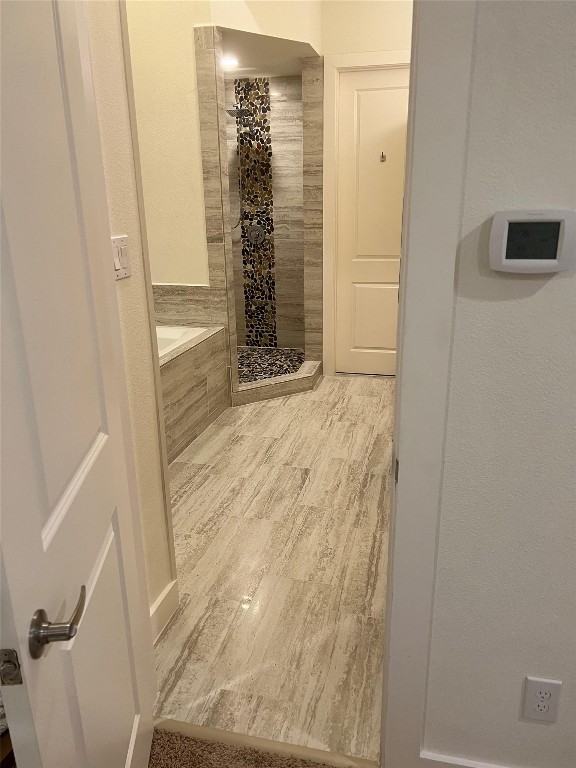 194 Harvard Street Houston, TX 77007 - Photo 23 of 43 Primary Bathroom