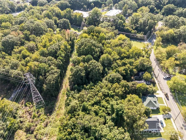 a view of outdoor space