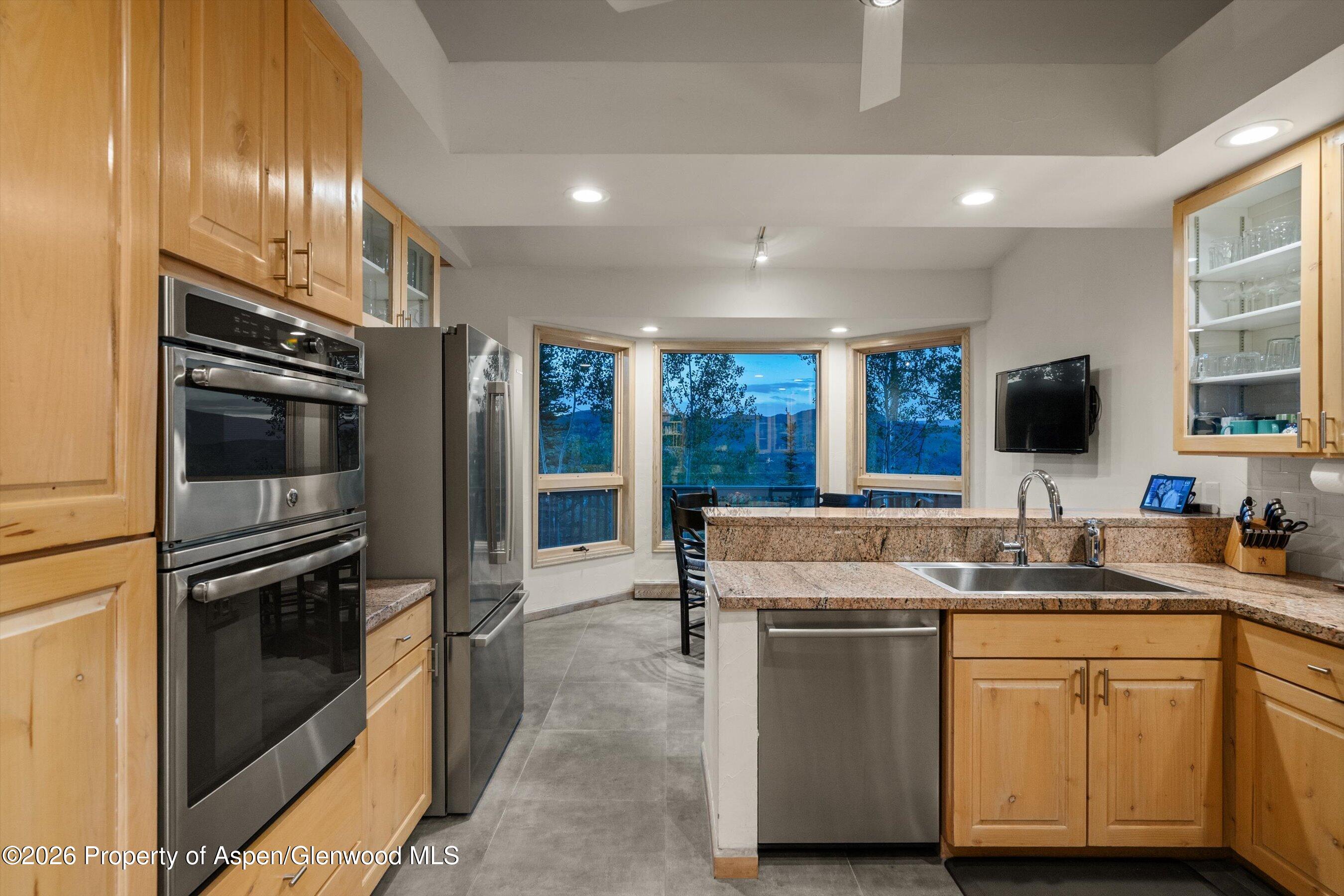 352 Faraway Road Snowmass Village, CO 81615 - Photo 17 of 48 Kitchen