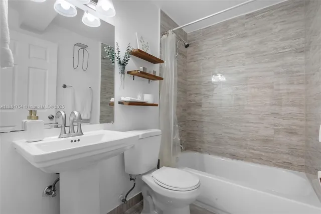 $2,550 | 1850 Northwest 92nd Street, Unit B, Miami, FL 33147