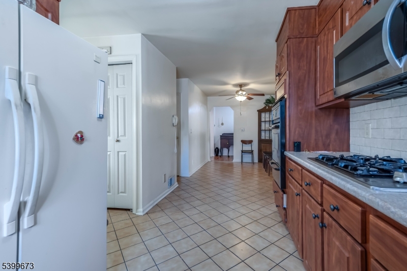 2 Orchard Road Florham Park, NJ 07932 - Photo 12 of 25