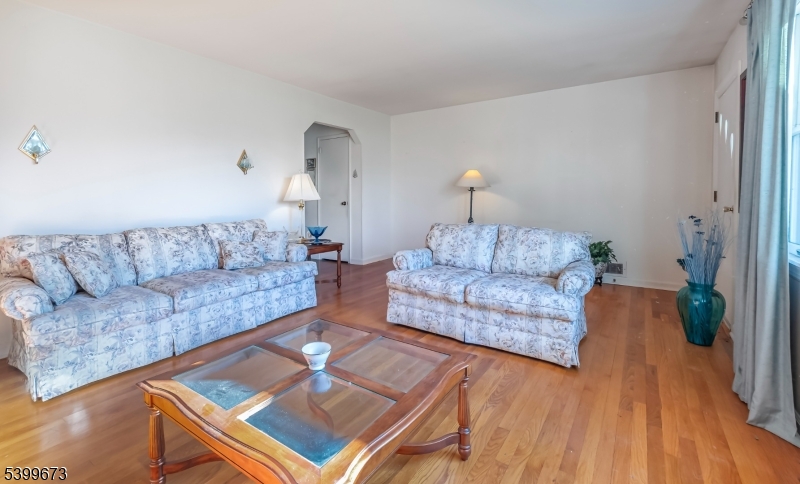 2 Orchard Road Florham Park, NJ 07932 - Photo 7 of 25