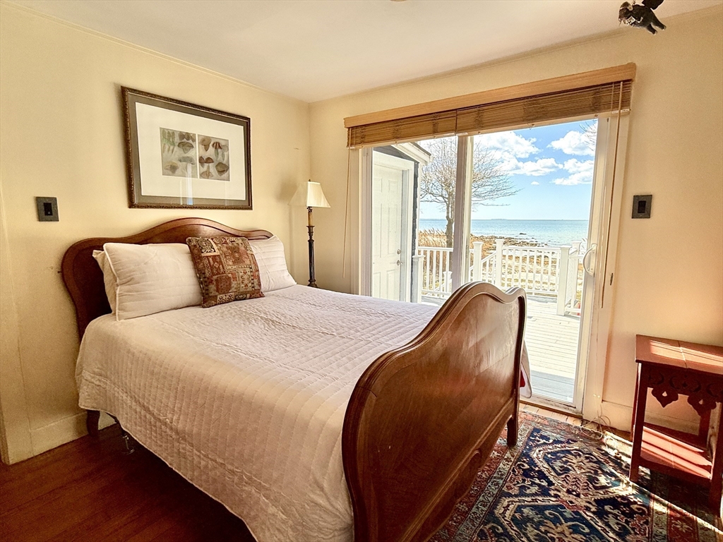 15 Bayview Avenue Fairhaven, MA 02719 - Photo 11 of 21