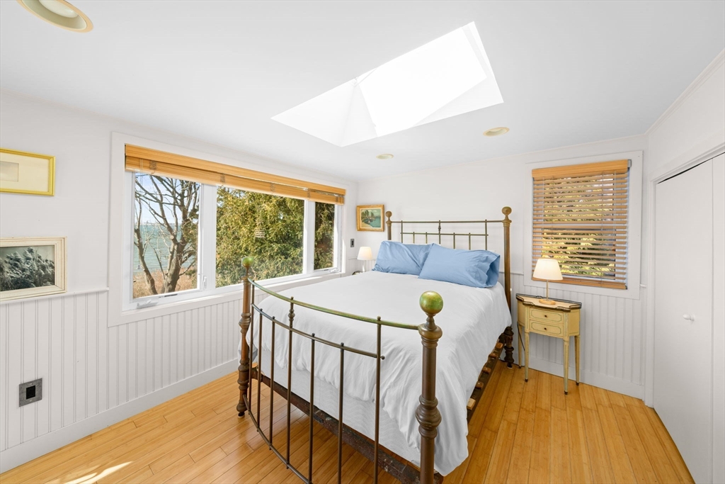 15 Bayview Avenue Fairhaven, MA 02719 - Photo 19 of 21