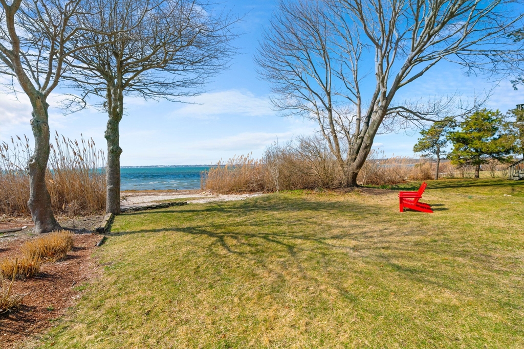 15 Bayview Avenue Fairhaven, MA 02719 - Photo 6 of 21