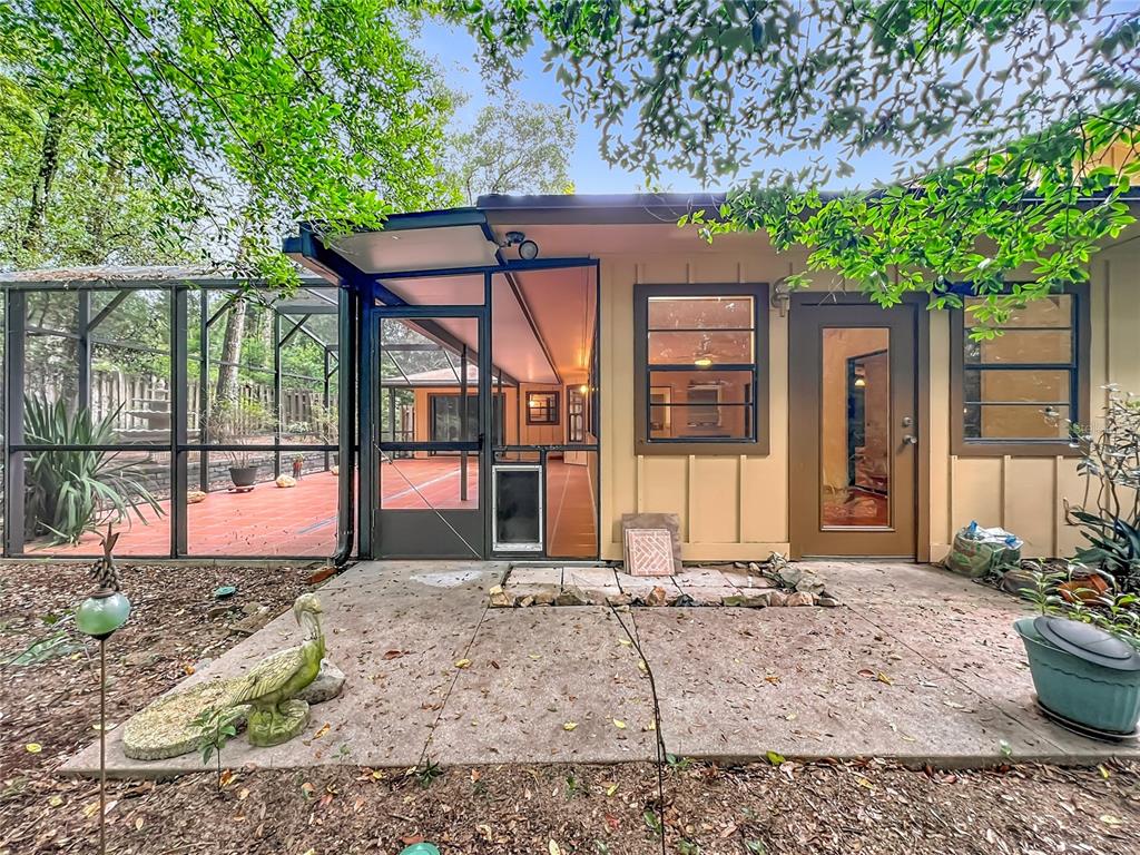 1942 Country Club Road Eustis, FL 32726 - Photo 48 of 56 a house view with a outdoor space