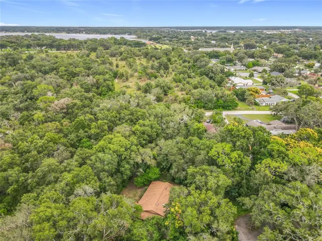 $459,900 | 1942 Country Club Road, Eustis, FL 32726