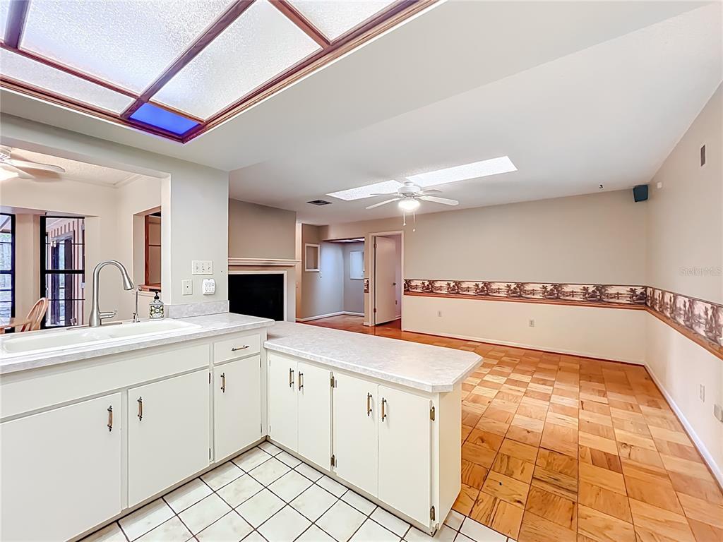 1942 Country Club Road Eustis, FL 32726 - Photo 7 of 56