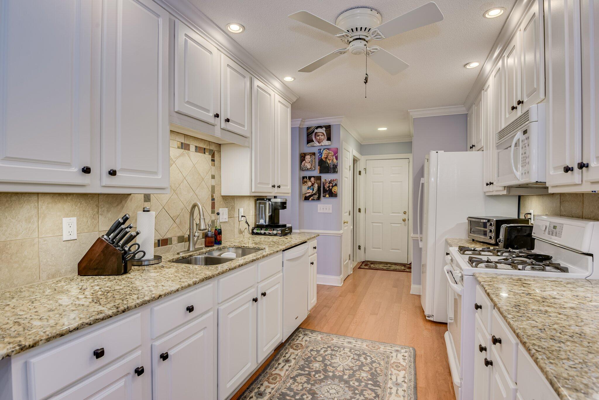 79 Loggerhead Drive Columbia, SC 29229 - Photo 10 of 25 118-DSC_8785LRenfuse