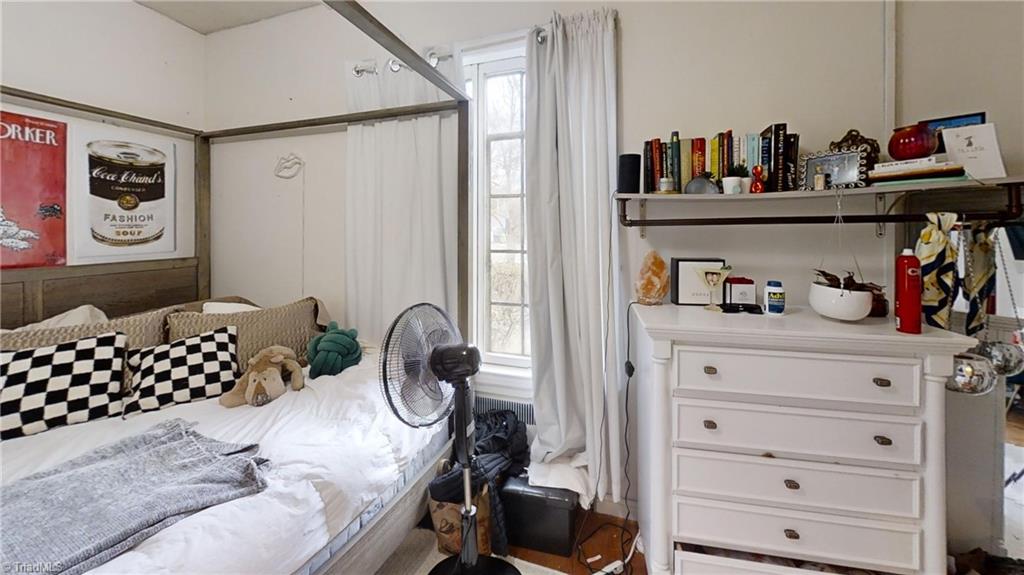 412 Dixie Trail Raleigh, NC 27607 - Photo 11 of 26