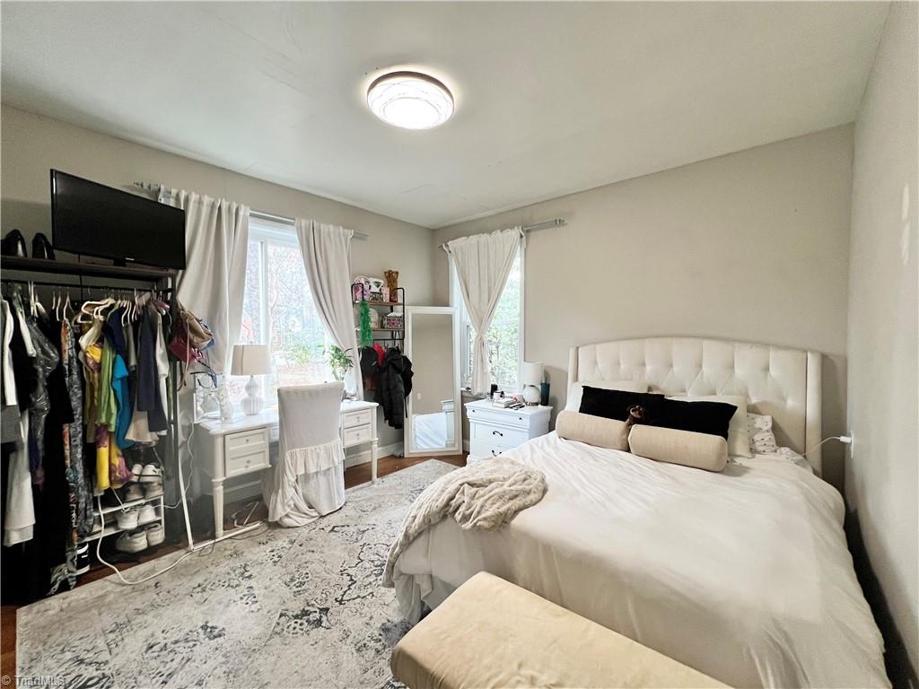 412 Dixie Trail Raleigh, NC 27607 - Photo 15 of 26