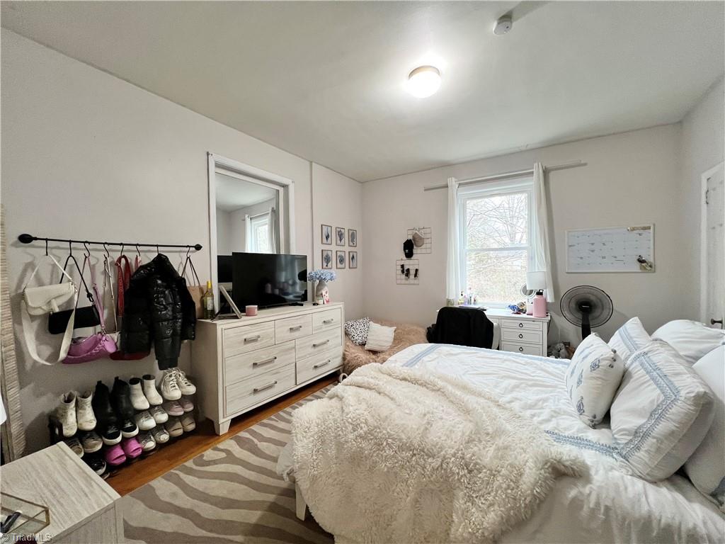 412 Dixie Trail Raleigh, NC 27607 - Photo 19 of 26