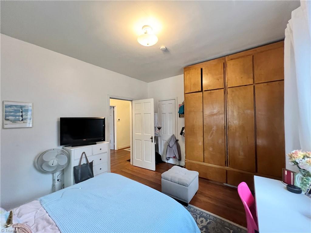 412 Dixie Trail Raleigh, NC 27607 - Photo 22 of 26