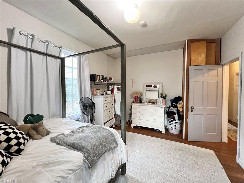 412 Dixie Trail Raleigh, NC 27607 - Photo 24 of 26