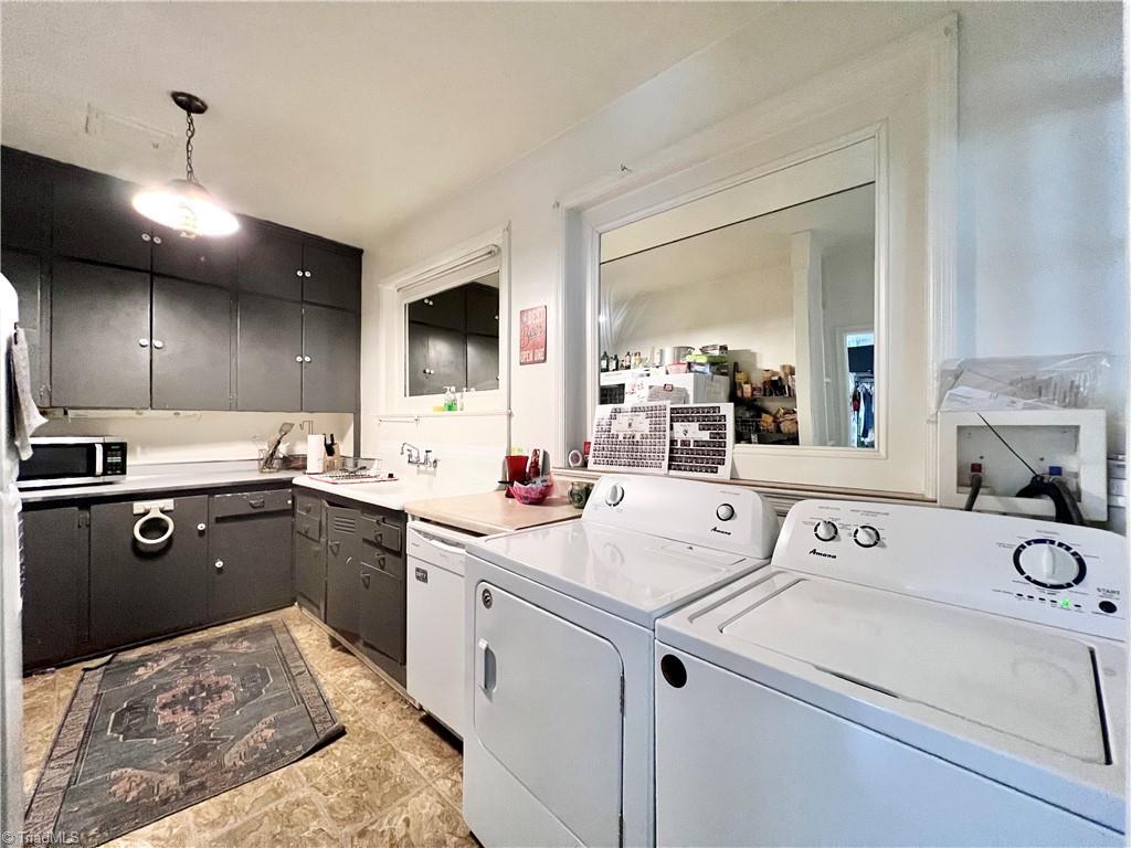 412 Dixie Trail Raleigh, NC 27607 - Photo 4 of 26