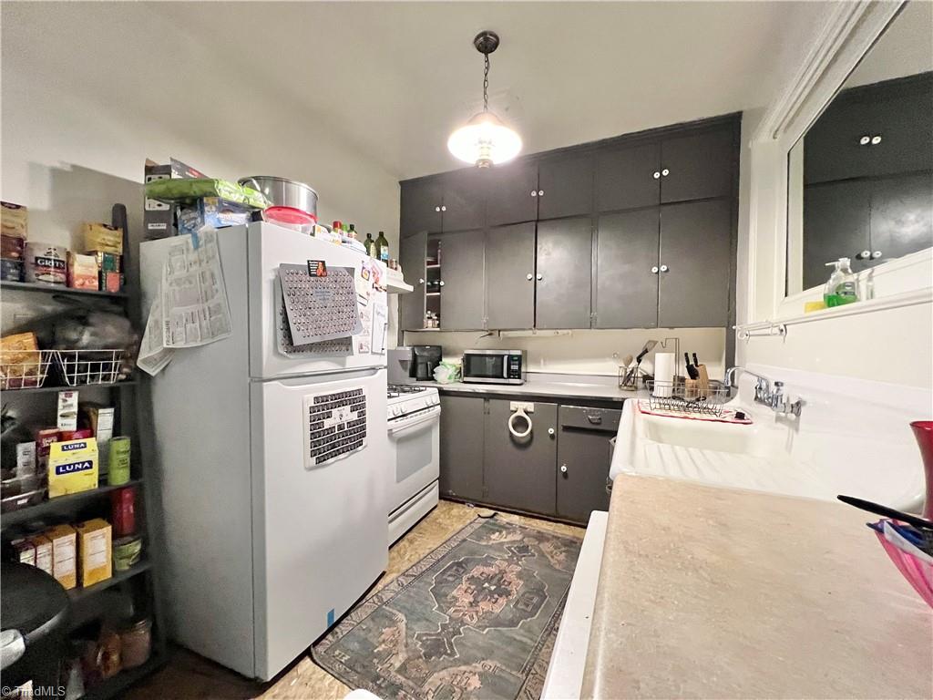 412 Dixie Trail Raleigh, NC 27607 - Photo 6 of 26