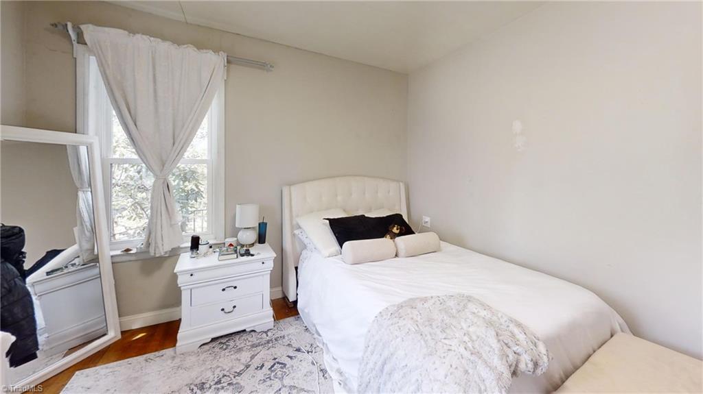 412 Dixie Trail Raleigh, NC 27607 - Photo 8 of 26