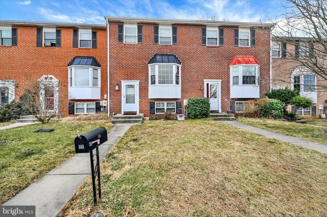 $279,000 | 11 Stone Falls Court, Baltimore, MD 21236