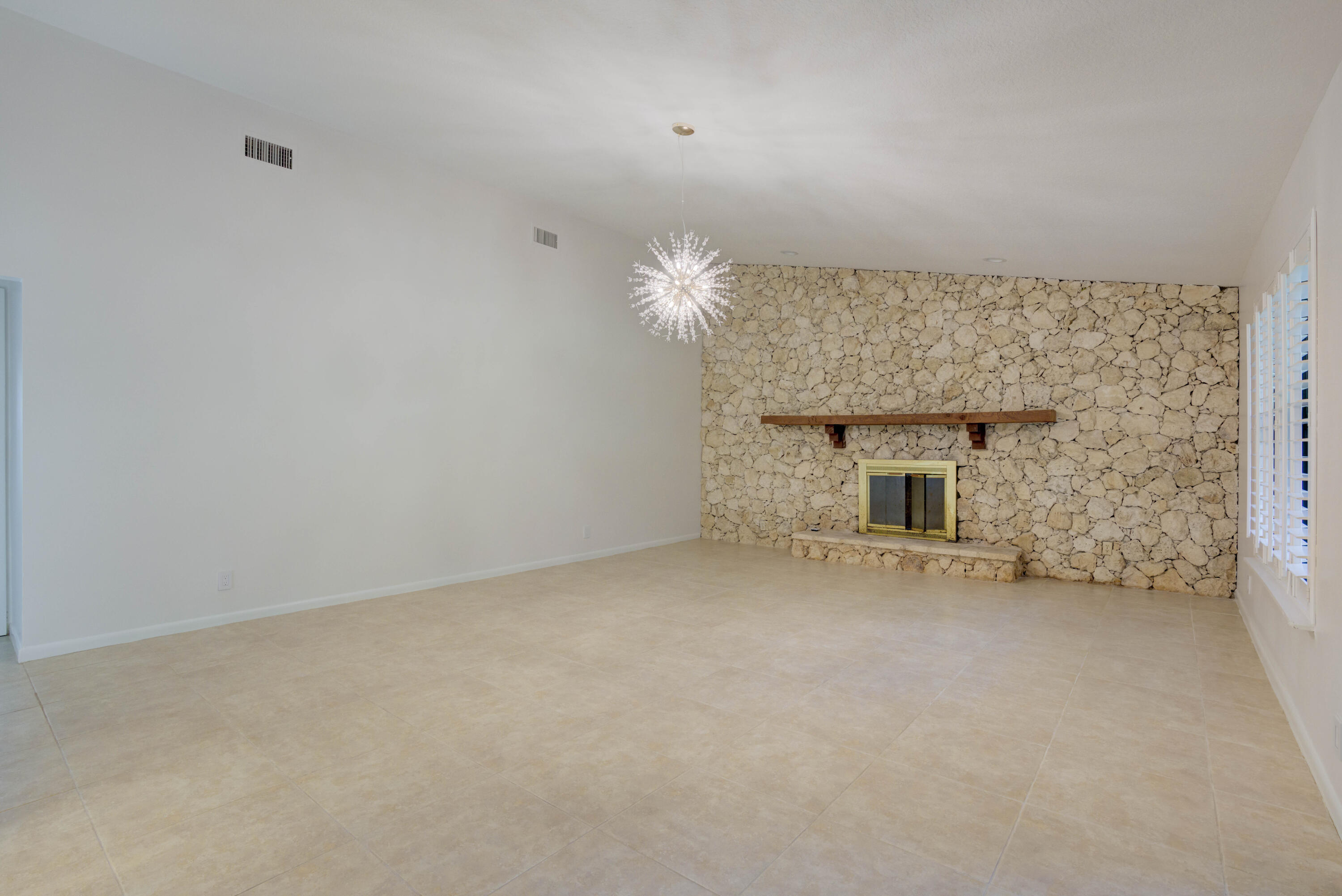 17107 Jupiter Farms Road Jupiter, FL 33478 - Photo 16 of 51 46__mlp4195_6_7_8_9