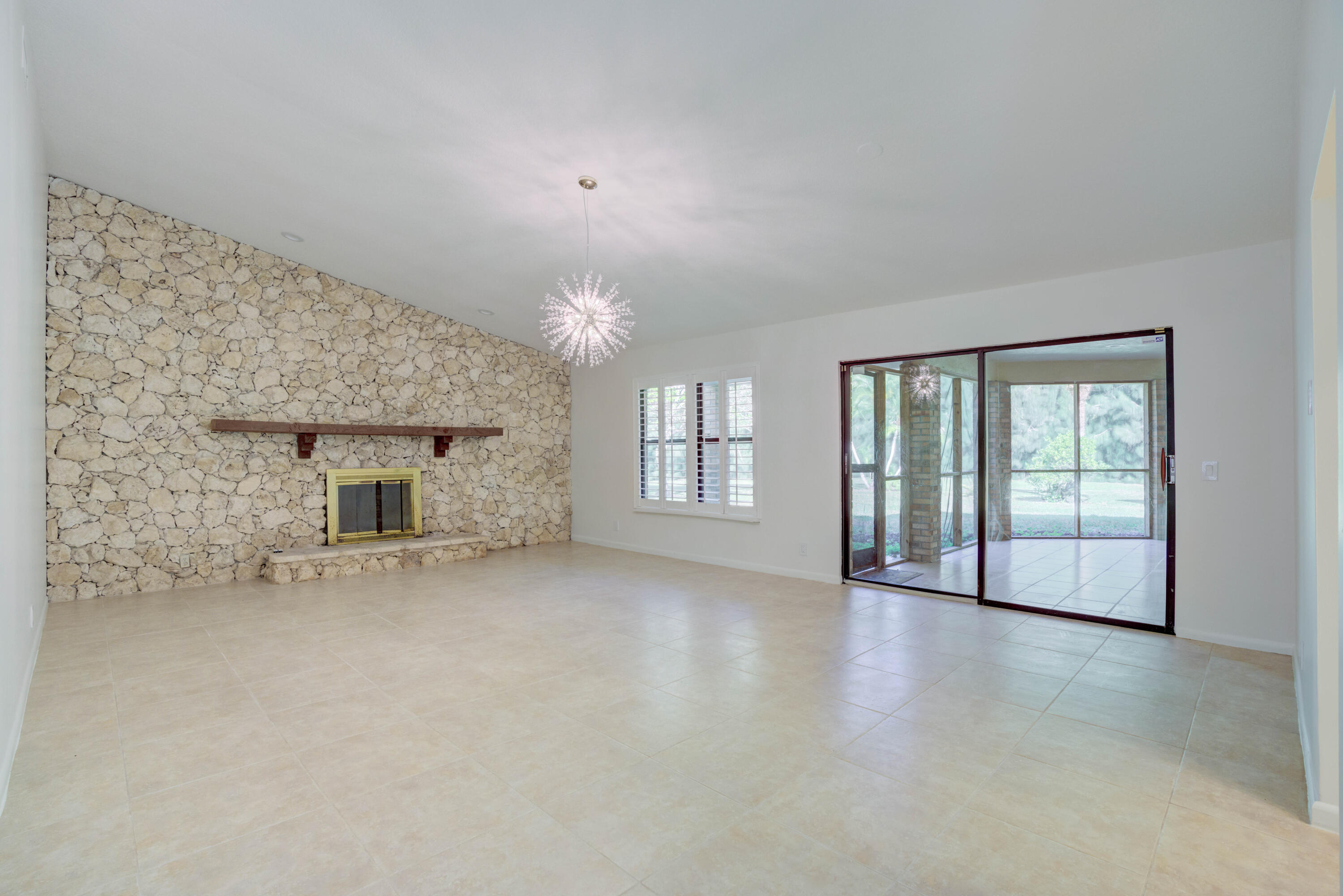 17107 Jupiter Farms Road Jupiter, FL 33478 - Photo 17 of 51 50__mlp4220_1_2_3_4