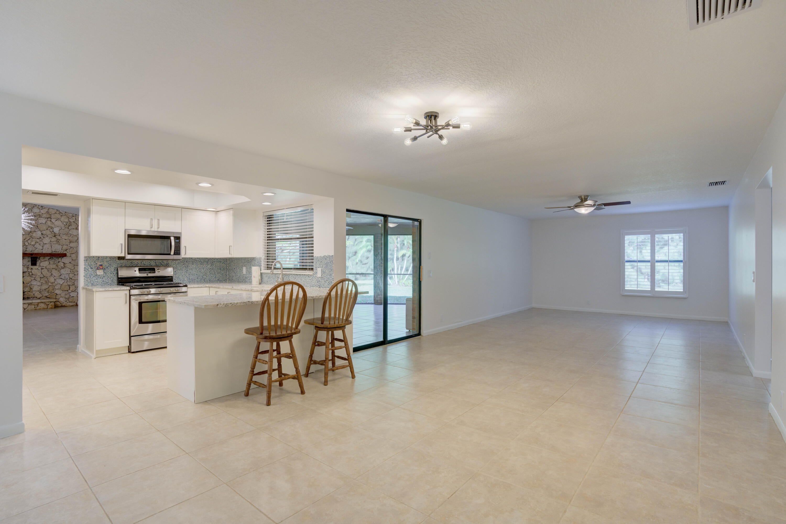 17107 Jupiter Farms Road Jupiter, FL 33478 - Photo 20 of 51 39__mlp4155_6_7_8_9