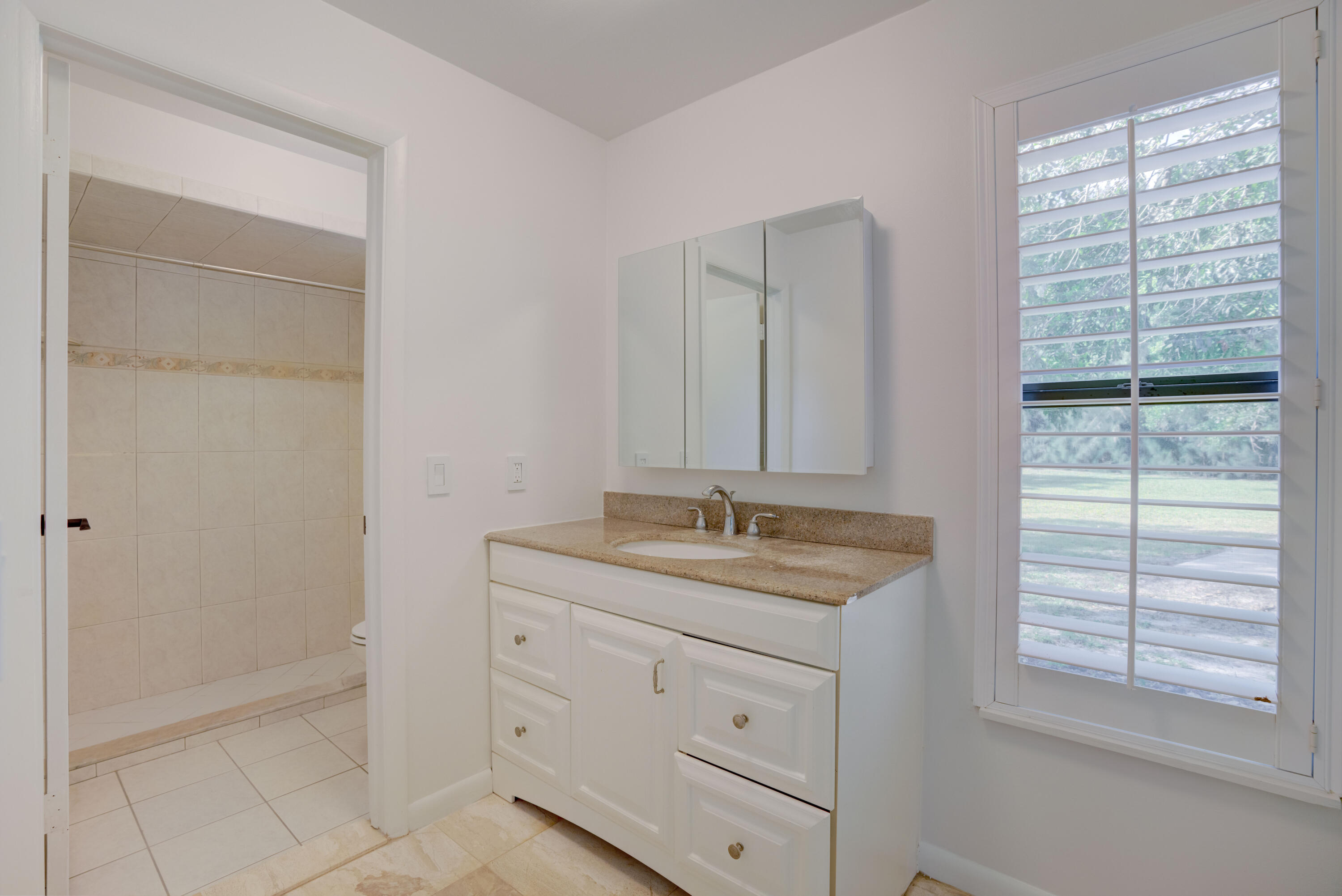 17107 Jupiter Farms Road Jupiter, FL 33478 - Photo 32 of 51 55__mlp4245_6_7_8_9