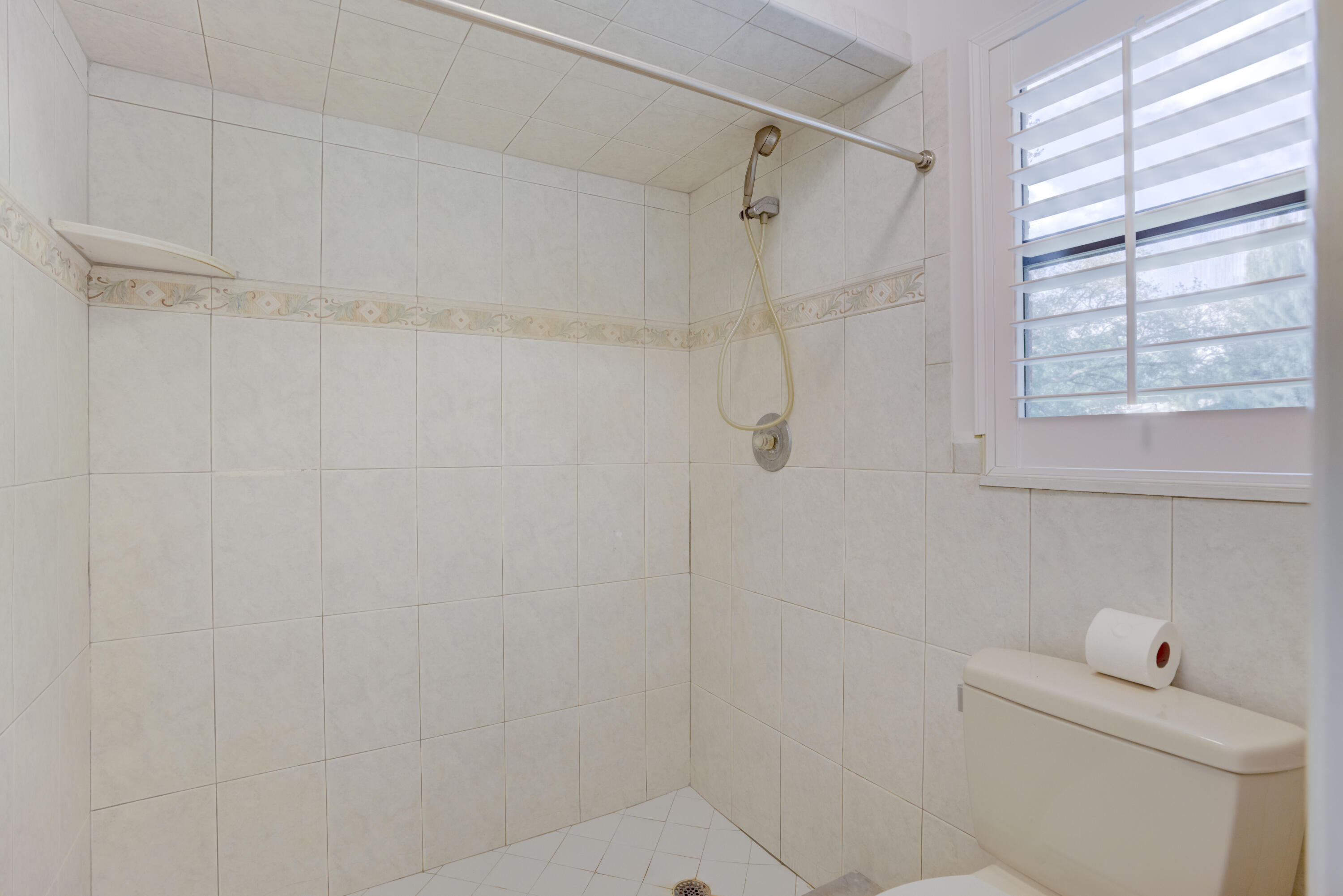 17107 Jupiter Farms Road Jupiter, FL 33478 - Photo 37 of 51 56__mlp4250_1_2_3_4