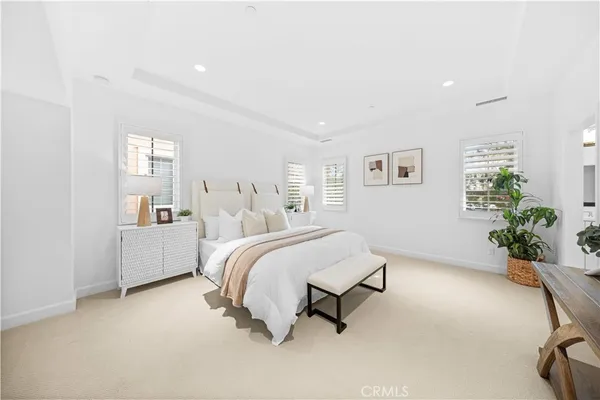 $2,390,000 | 230 Shelbourne, Irvine, CA 92620