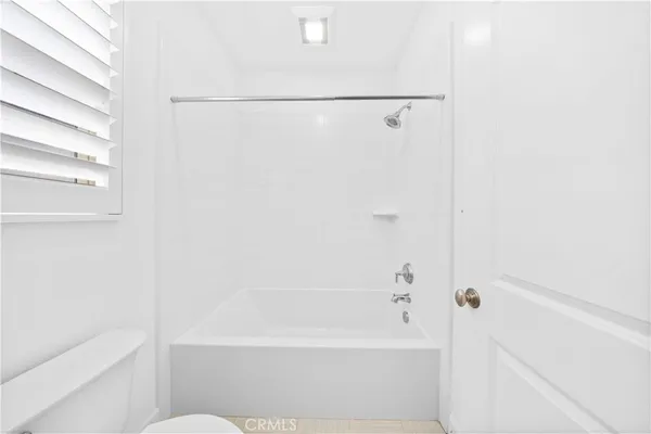 $2,390,000 | 230 Shelbourne, Irvine, CA 92620