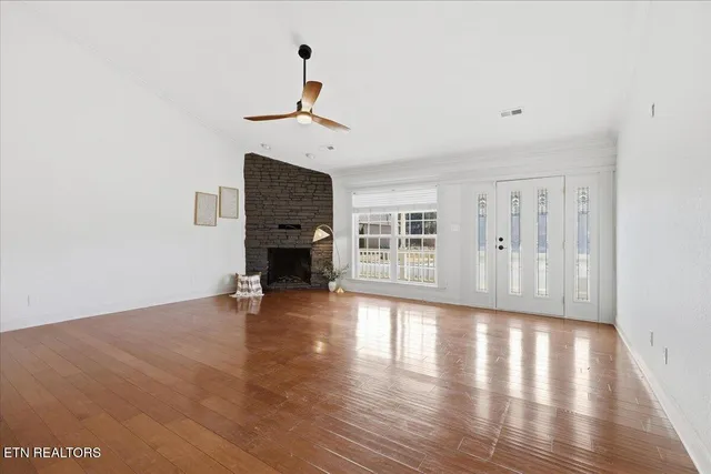 $445,000 | 343 Royal Oaks Drive, Maryville, TN 37801