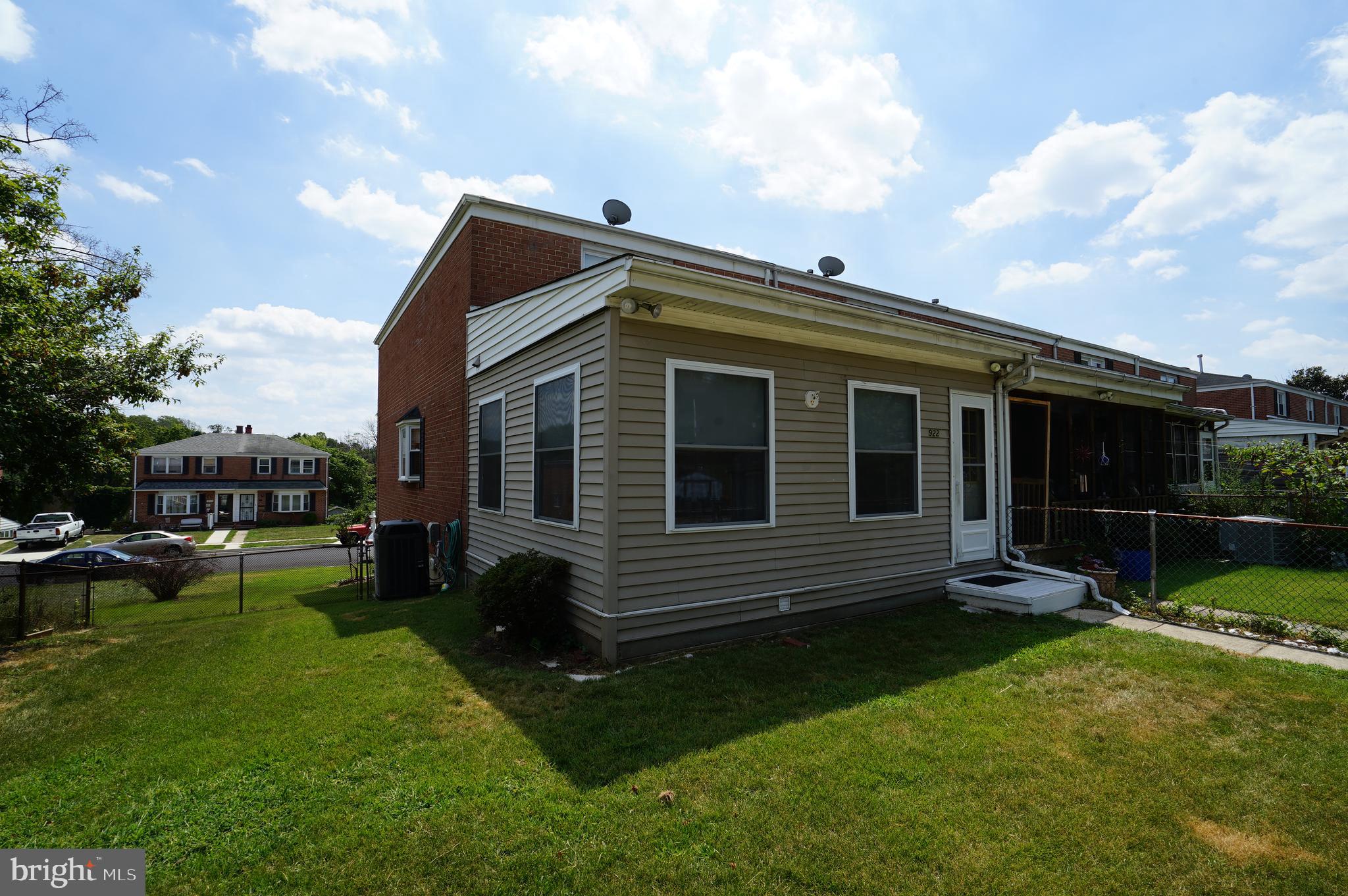 922 Grovehill Road Baltimore, MD 21227 - Photo 22 of 26