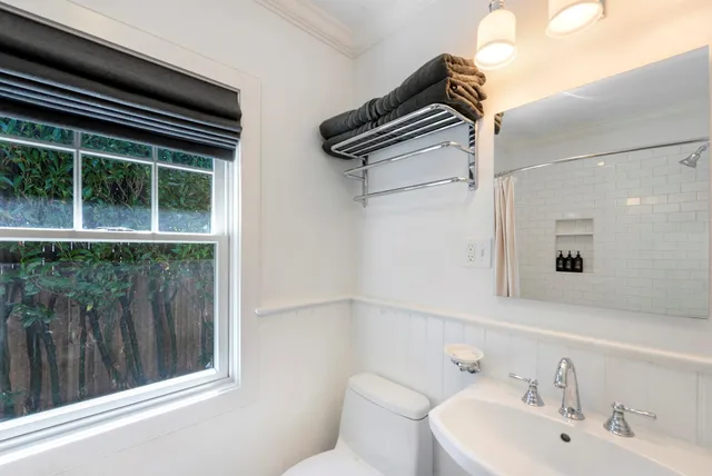 $1,625,000 | 16 Miller Lane, East Hampton, NY 11937