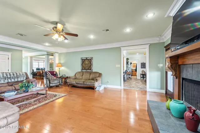 $750,000 | 6114 East Whitney Street, Crowley, LA 70526