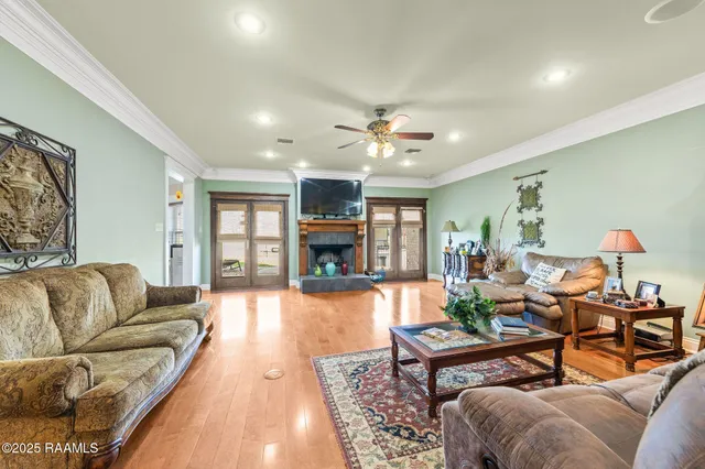 $750,000 | 6114 East Whitney Street, Crowley, LA 70526